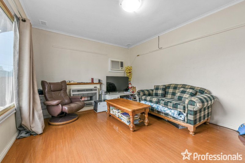 Photo - 22 Mcfees Road, Dandenong North VIC 3175 - Image 3