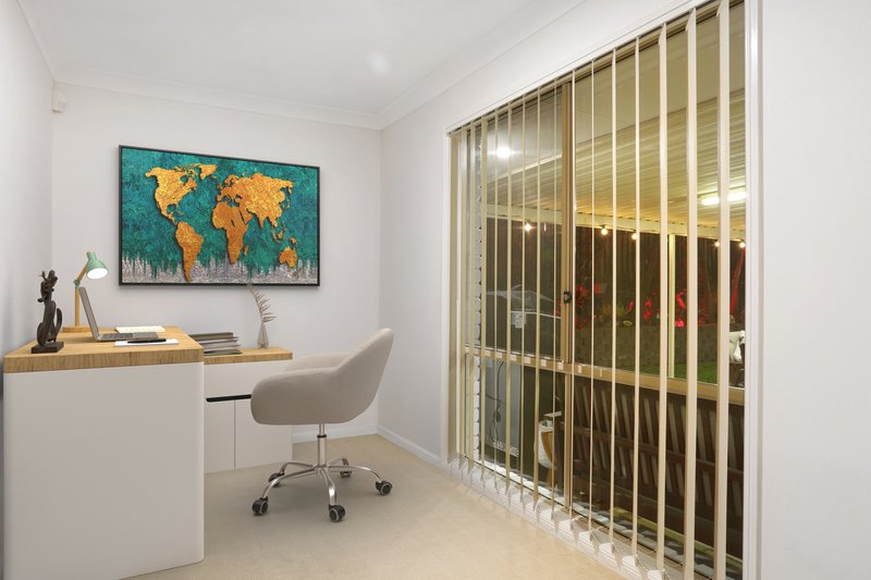 Photo - 22 Mcrae Circuit, Pacific Pines QLD 4211 - Image 17