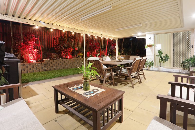 Photo - 22 Mcrae Circuit, Pacific Pines QLD 4211 - Image 20