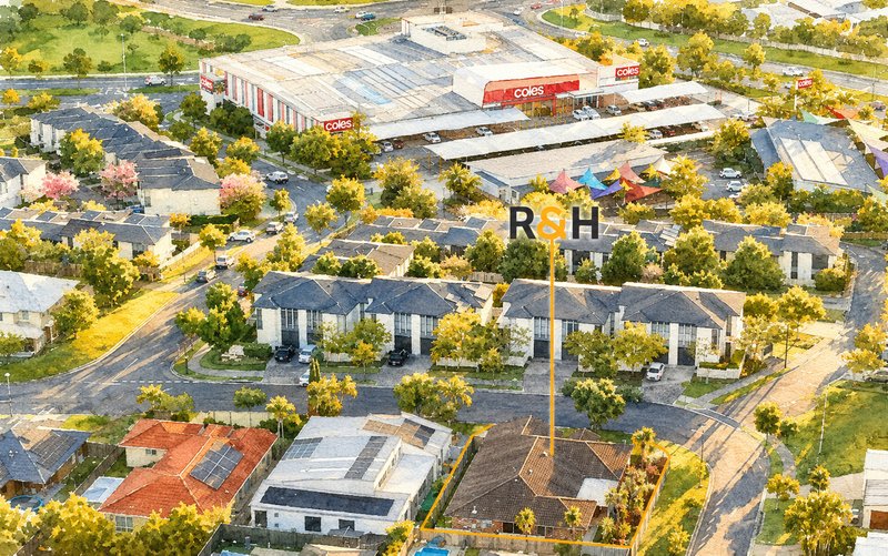 Photo - 22 Mcrae Circuit, Pacific Pines QLD 4211 - Image 35