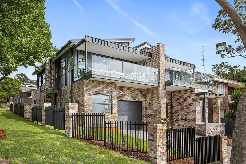 22 Medway Drive, Mount Keira NSW 2500