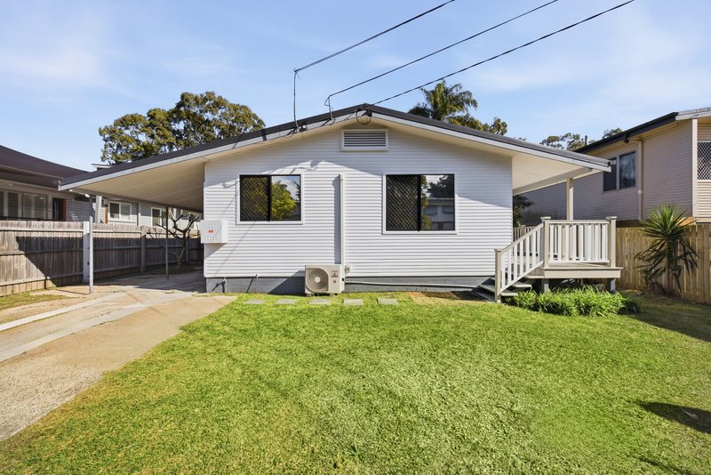 Photo - 22 Meilandt Street, Wynnum QLD 4178 - Image 1