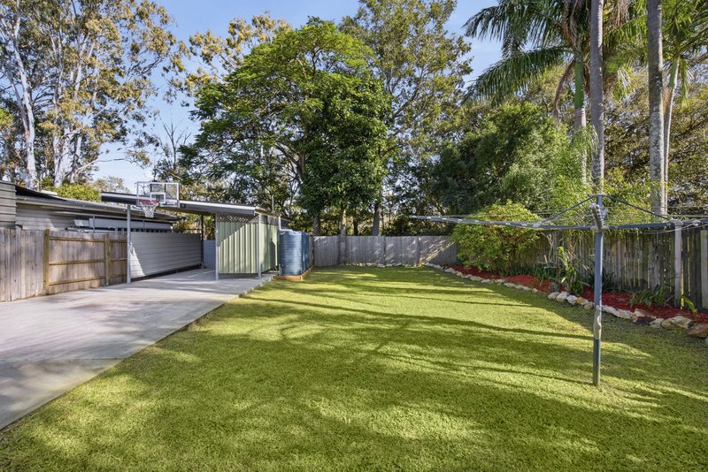 Photo - 22 Meilandt Street, Wynnum QLD 4178 - Image 15