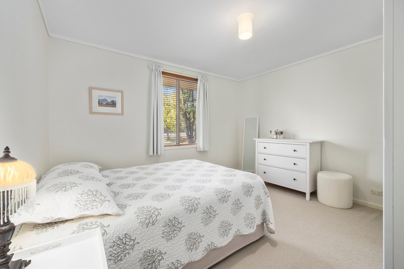 Photo - 22 Meldrum Street, Weston ACT 2611 - Image 12