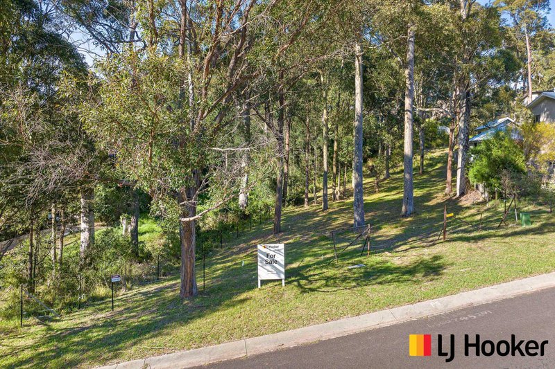 Photo - 22 Merriwee Avenue, Malua Bay NSW 2536 - Image 2