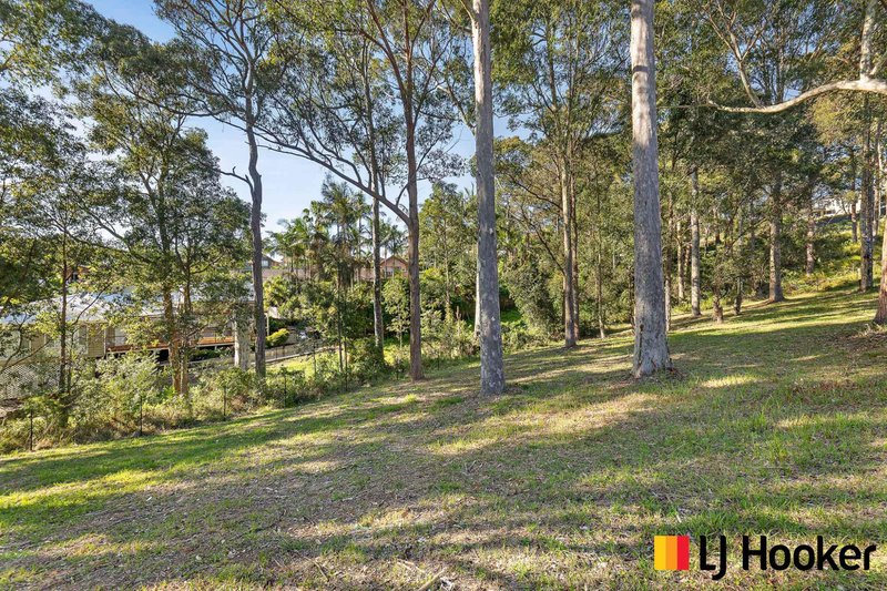 Photo - 22 Merriwee Avenue, Malua Bay NSW 2536 - Image 6