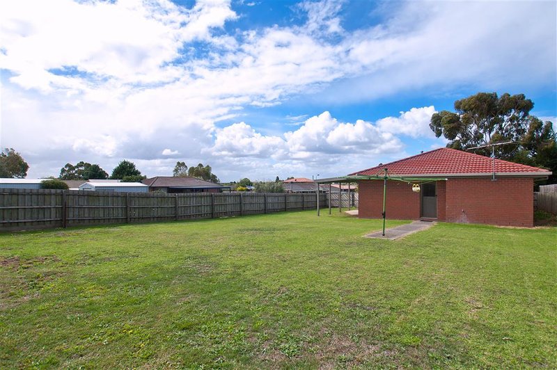 Photo - 22 Michelle Drive, Hastings VIC 3915 - Image 14