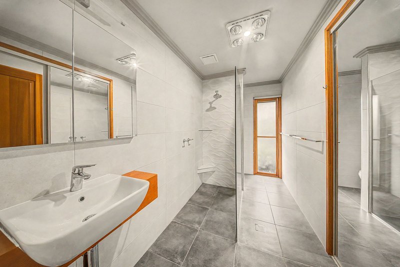 Photo - 22 Mintern Crescent, Horsham VIC 3400 - Image 10