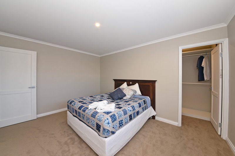 Photo - 22 Mirabilis Avenue, Jindalee WA 6036 - Image 23