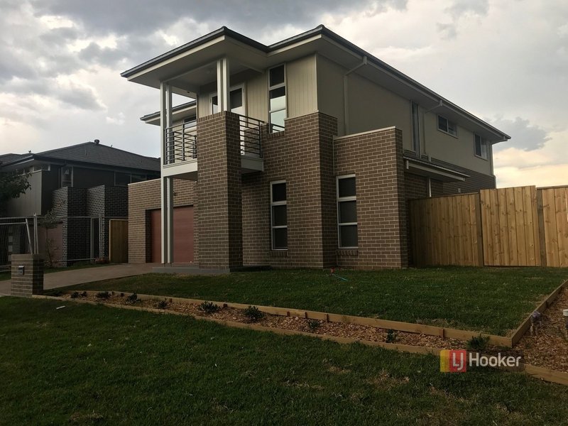 Photo - 22 Moffat Street, Oran Park NSW 2570 - Image 19