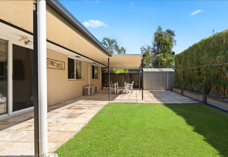Photo - 22 Mojave Drive, Burleigh Waters QLD 4220 - Image 15