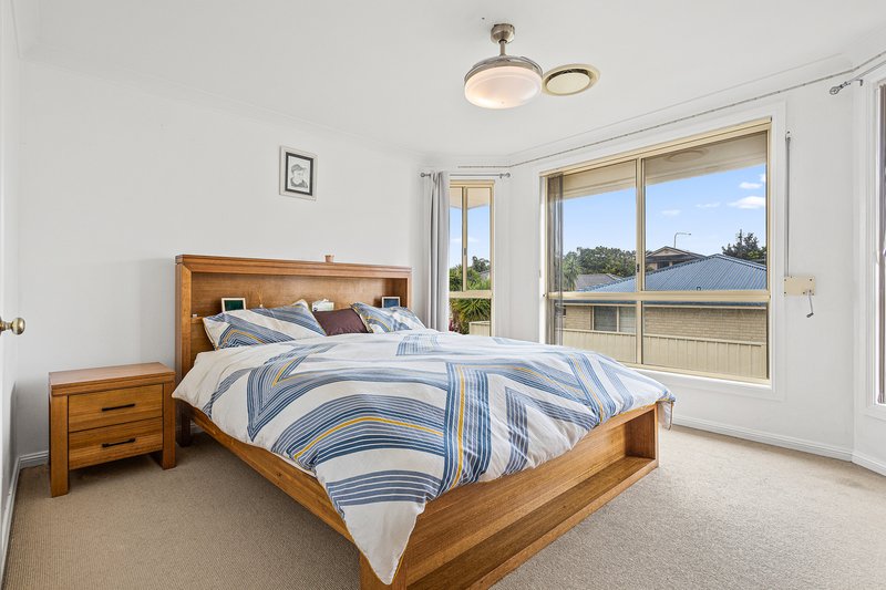 Photo - 22 Molineaux Avenue, Shell Cove NSW 2529 - Image 6