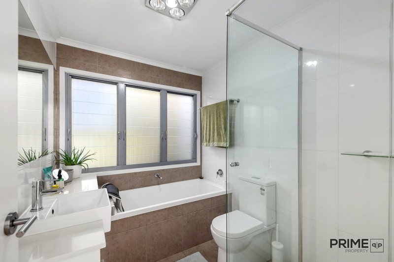 Photo - 22 Monks Crescent, Buderim QLD 4556 - Image 9