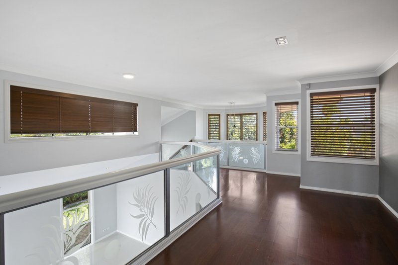 Photo - 22 Montego Court, Mermaid Waters QLD 4218 - Image 9