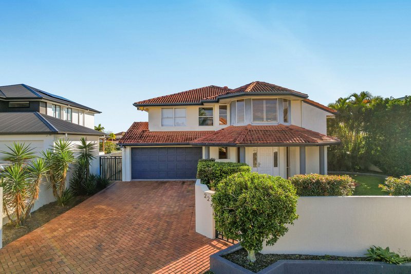 Photo - 22 Montego Court, Mermaid Waters QLD 4218 - Image 18