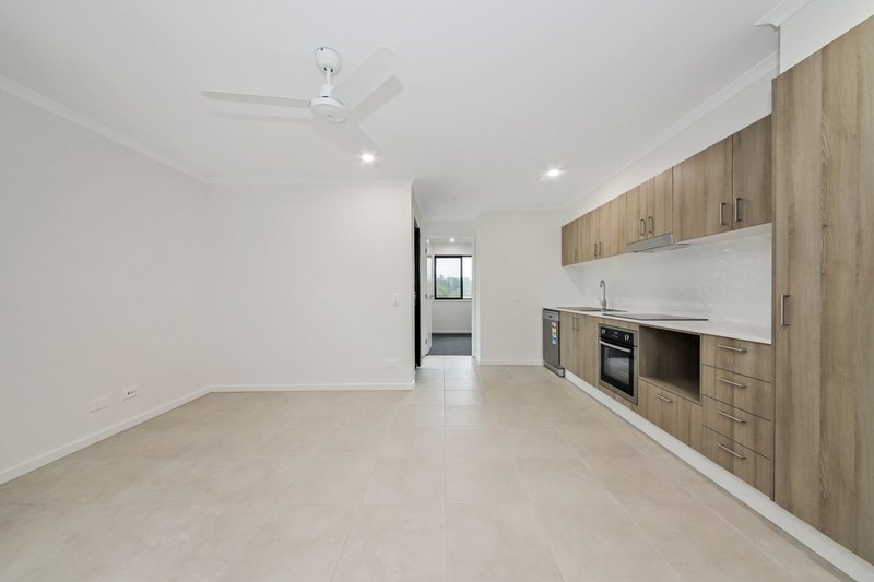 2/2 Morris Place, Burpengary East QLD 4505