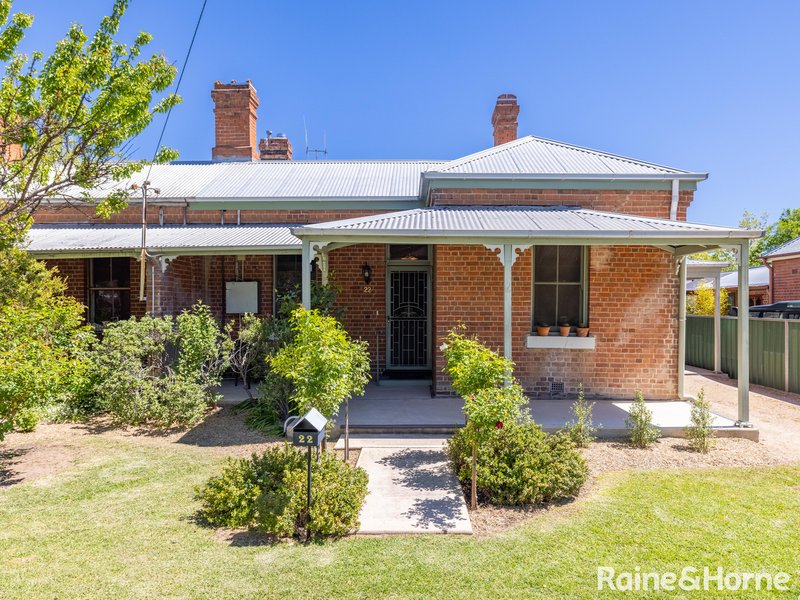 22 Morrisset Street, Bathurst NSW 2795