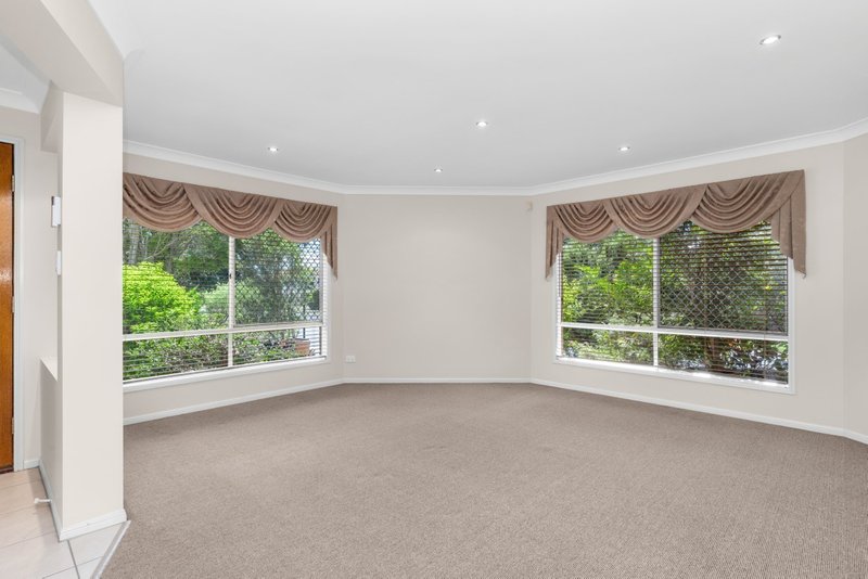 Photo - 22 Morwell Crescent, North Lakes QLD 4509 - Image 2