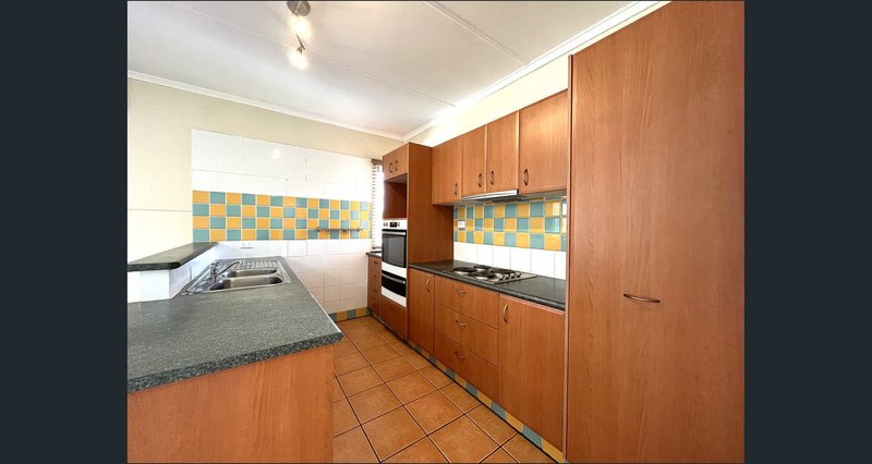 Photo - 22 Muriel Avenue, Moorooka QLD 4105 - Image 4