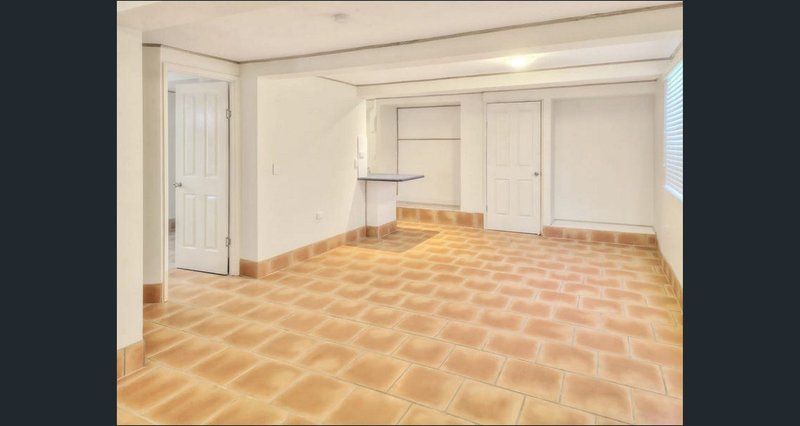 Photo - 22 Muriel Avenue, Moorooka QLD 4105 - Image 10