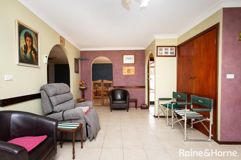 Photo - 22 Murray Drive, Withers WA 6230 - Image 7