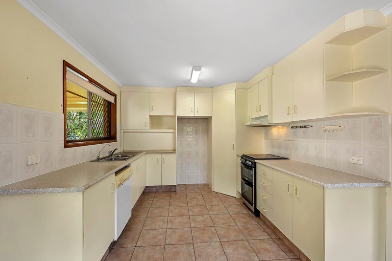 Photo - 22 Myall Street, Southport QLD 4215 - Image 3