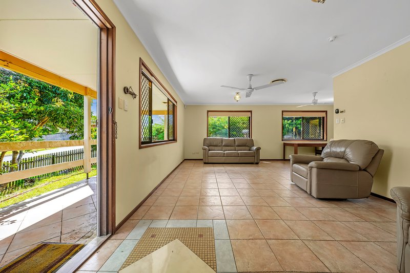 Photo - 22 Myall Street, Southport QLD 4215 - Image 11