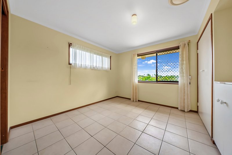 Photo - 22 Myall Street, Southport QLD 4215 - Image 15