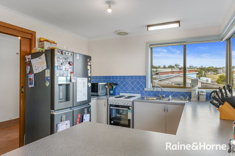 Photo - 22 Myrica Street, Primrose Sands TAS 7173 - Image 11