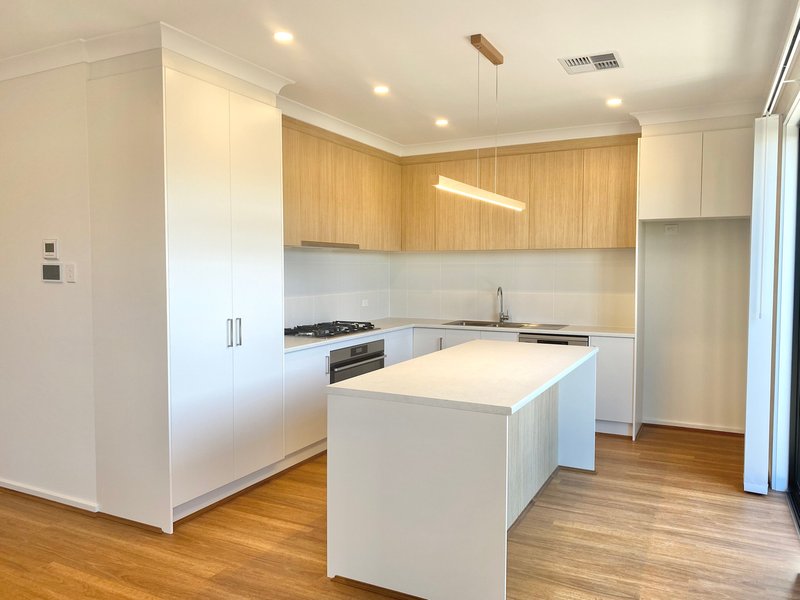 Photo - 22 Myrtle Street, Royal Park SA 5014 - Image 2