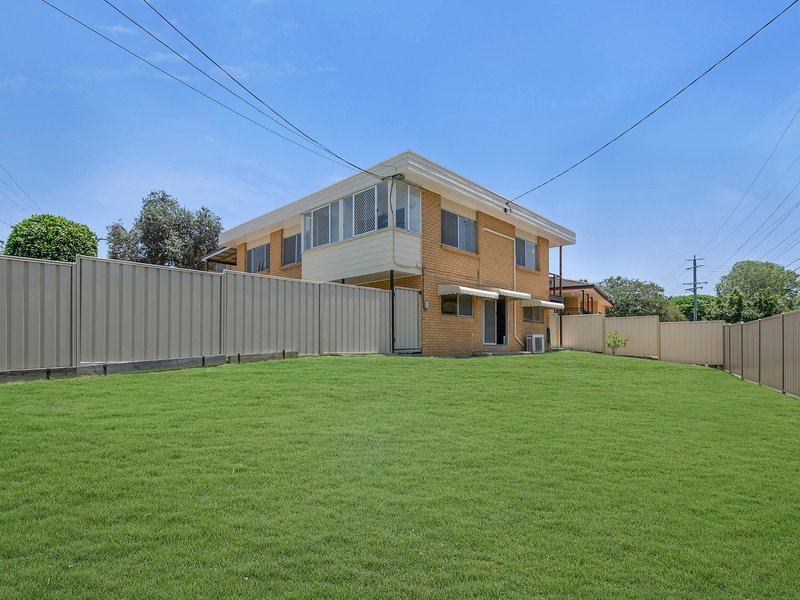 Photo - 22 Naples Street, Wishart QLD 4122 - Image 15