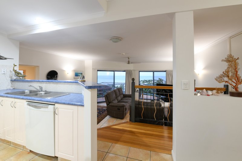 Photo - 2/2 Nara Avenue, Airlie Beach QLD 4802 - Image 7