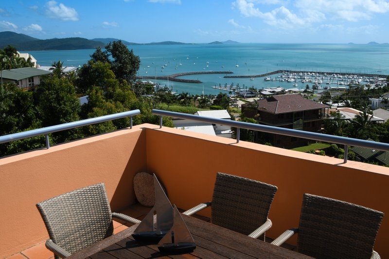 Photo - 2/2 Nara Avenue, Airlie Beach QLD 4802 - Image 13