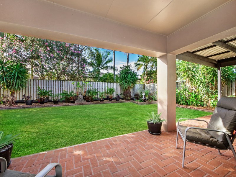 Photo - 22 Nardoo Street, Robina QLD 4226 - Image 5