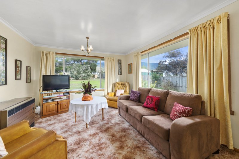 Photo - 2/2 Narillan Street, Claremont TAS 7011 - Image 3