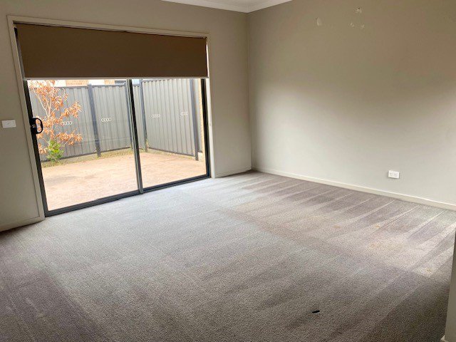 Photo - 22 Natural Drive, Craigieburn VIC 3064 - Image 5