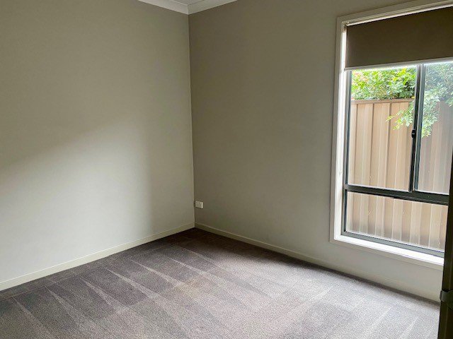 Photo - 22 Natural Drive, Craigieburn VIC 3064 - Image 9