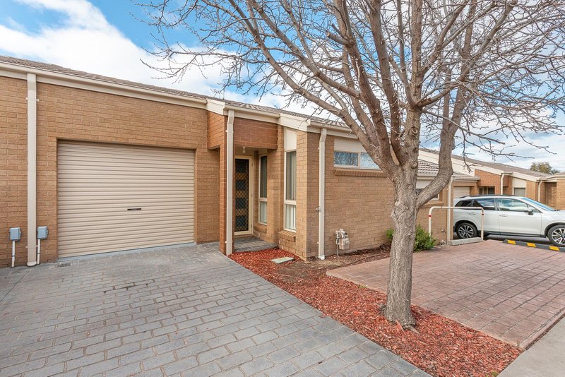 Photo - 2/2 Neil Currie Street, Casey ACT 2913 - Image 1