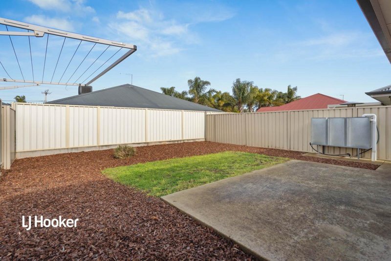 Photo - 22 Neilson Court, Munno Para West SA 5115 - Image 11