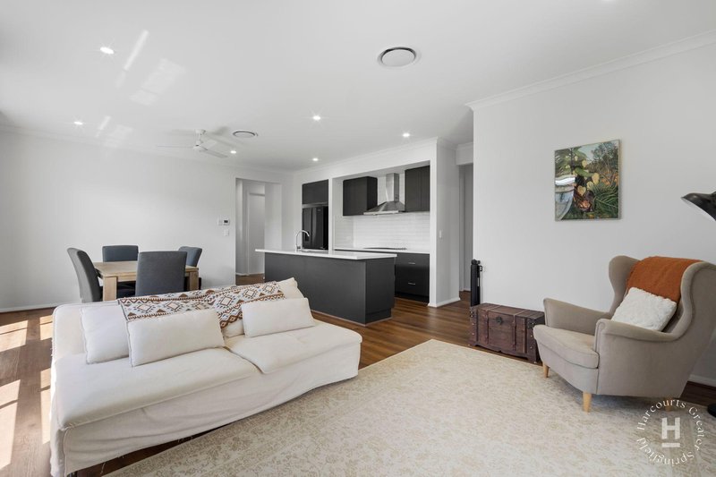 Photo - 22 Neilson Way, Walloon QLD 4306 - Image 11