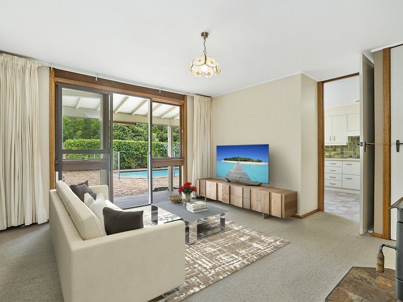 Photo - 22 Neridah Avenue, Belrose NSW 2085 - Image 3