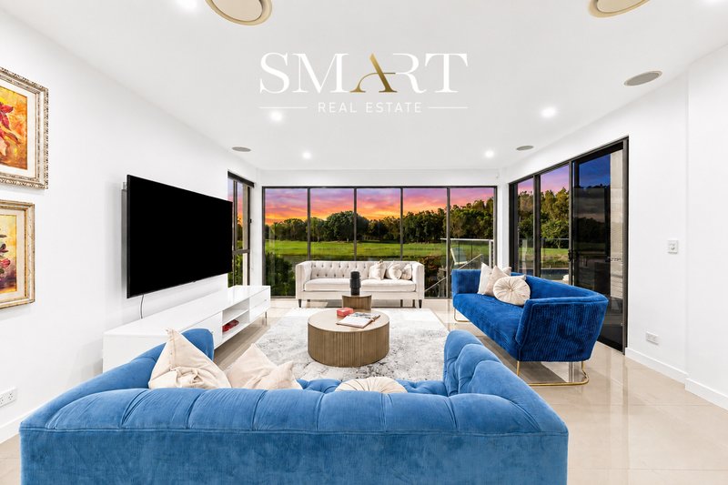 Photo - 22 Nicklaus Court, Merrimac QLD 4226 - Image 11