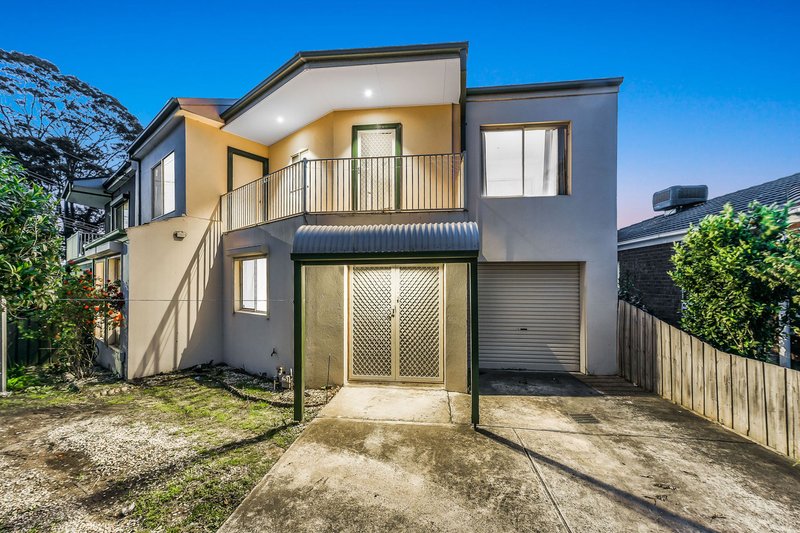 2/2 Nockolds Crescent, Noble Park VIC 3174