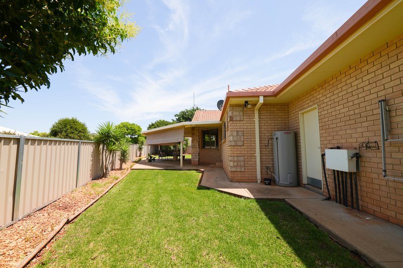 Photo - 22 Noonan Street, Parkes NSW 2870 - Image 23