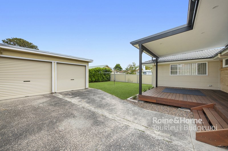 Photo - 22 Norman Street, Toukley NSW 2263 - Image 8
