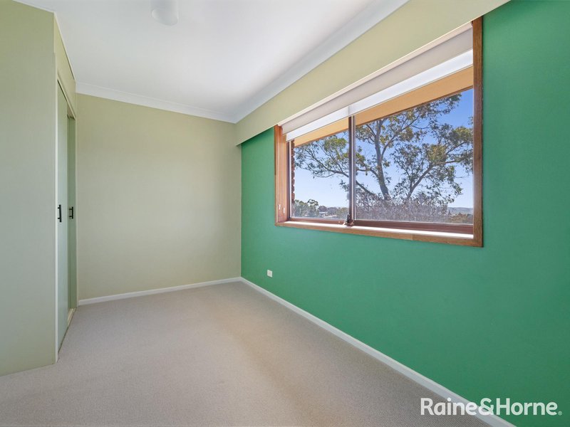 Photo - 22 Northcott Drive, West Bathurst NSW 2795 - Image 11