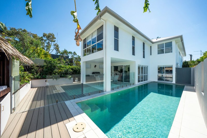 Photo - 22 Nothling Street, Moffat Beach QLD 4551 - Image 1