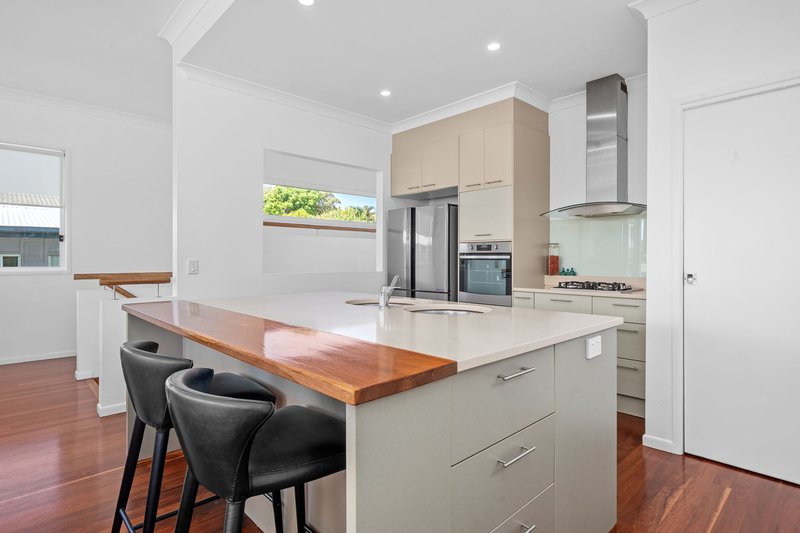 Photo - 22 Nothling Street, Moffat Beach QLD 4551 - Image 11