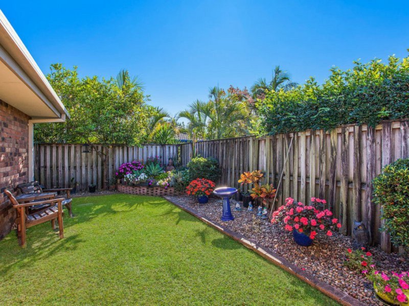 Photo - 22 Nozomi Street, Burleigh Waters QLD 4220 - Image 13