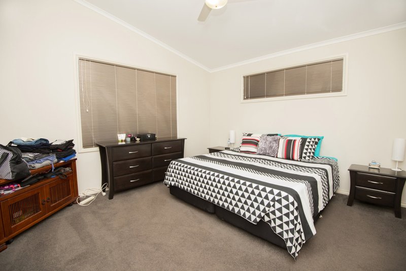 Photo - 22 Nyamina Road, Baynton WA 6714 - Image 3